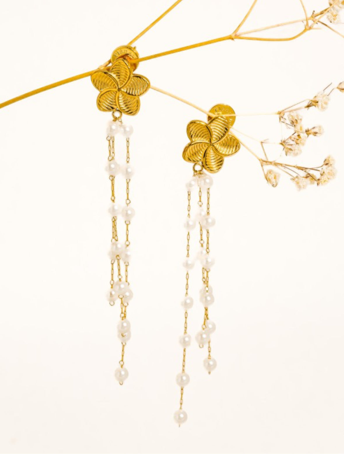 18k Gold Plated Floral Pearl Earrings